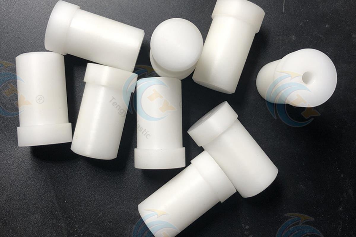 Componentes en forma de barra de POM blanco con acabado de alta calidad